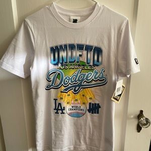 Undefeated x LA Dodgers Champions x New Era Tshirt